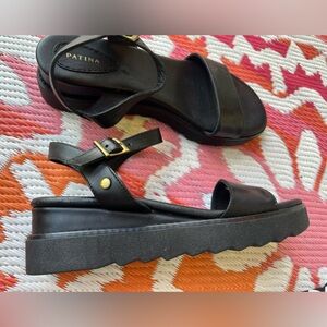 Portland Leather PATINA Leather Wedge Sandals, Womens size 10 NWOT